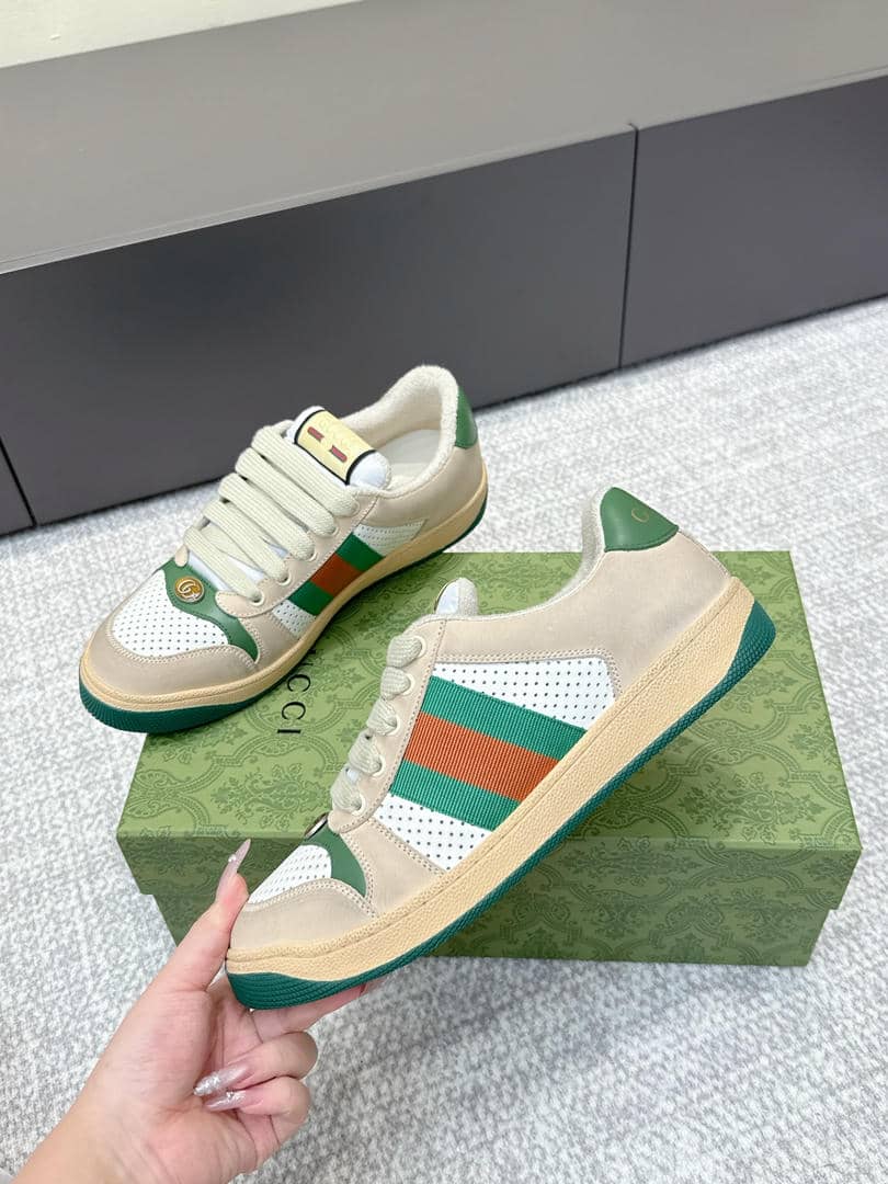 Sneaker 2